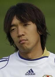 5 pemain sepak bola dengan spesialis tendangan bebas