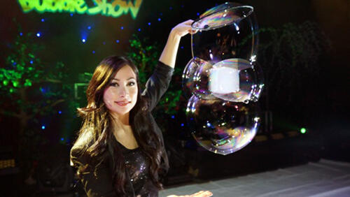 _- &#91; BUKAN Trit Parpum ... &#93; WAH SI MELODY UDAH GEDE MASIH SUKA MAEN SABUN -