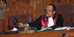 Hakim Sarpin Diperiksa Bareskrim sebagai Pelapor..