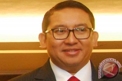 Senyum Manis Fadli Zon ingatkan Pemerintah Bersatu Selesaikan masalah Pertanian..