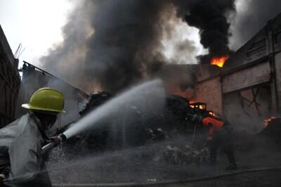 &#91;MOHON PERHATIAN&#93; Lupa Lepas Charger Ponsel, Rumah di Purwodiningratan Ludes Terbakar