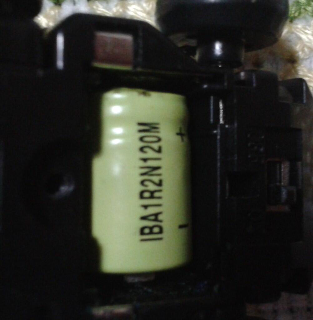 Terjual [WTS] Batre / Batere / Baterai / Battery Rechargeable Lithium
