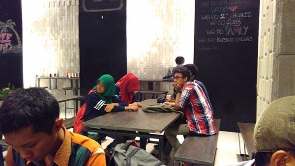 &#91;FR KTL OPPO&#93; KASKUS The Lounge bersama Oppo (Gambar + Video + Stand Up Muslim)