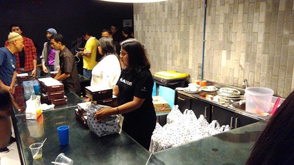 &#91;FR KTL OPPO&#93; KASKUS The Lounge bersama Oppo (Gambar + Video + Stand Up Muslim)