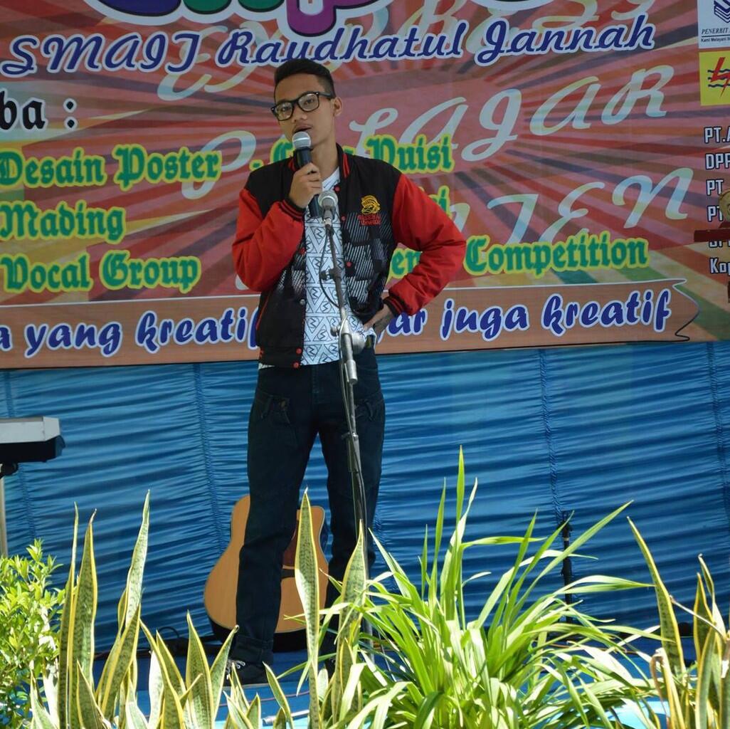 ~♥~&#91;The Lounge&#93; Stand Up Comedy Cilegon~♥~