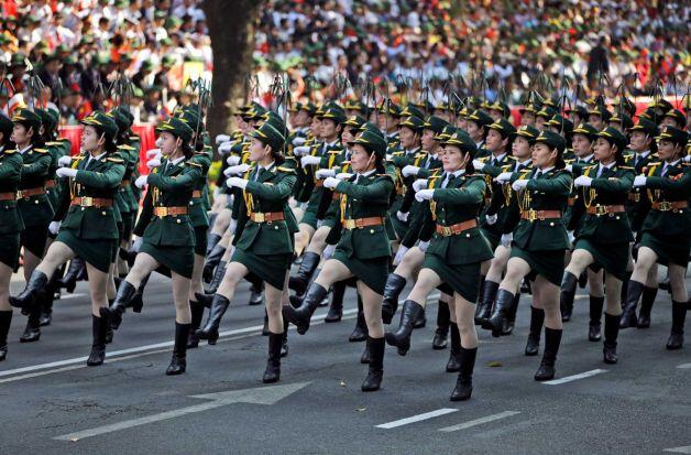 &#91;PARADE&#93; Vietnam marks 40 years since fall of Saigon