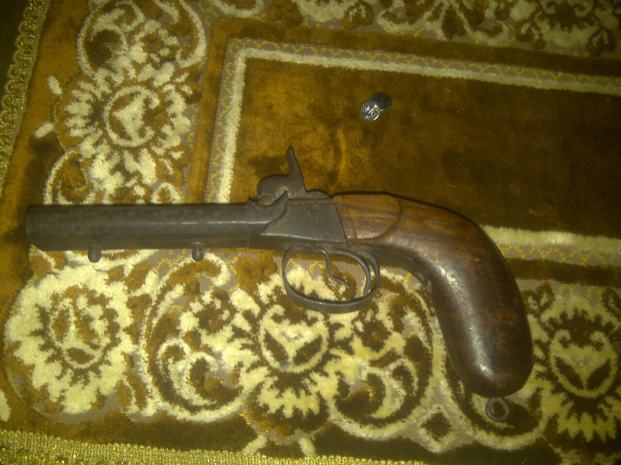 SENJATA ANTIK