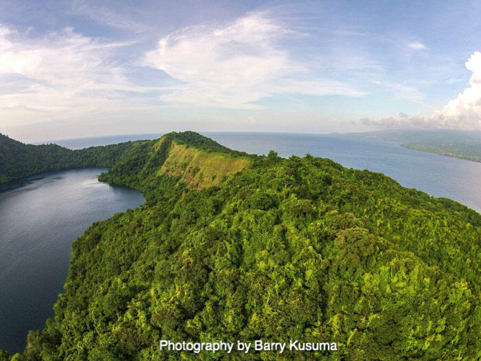  Satonda, Danau ditengah pulau &amp; miniatur laut purba.