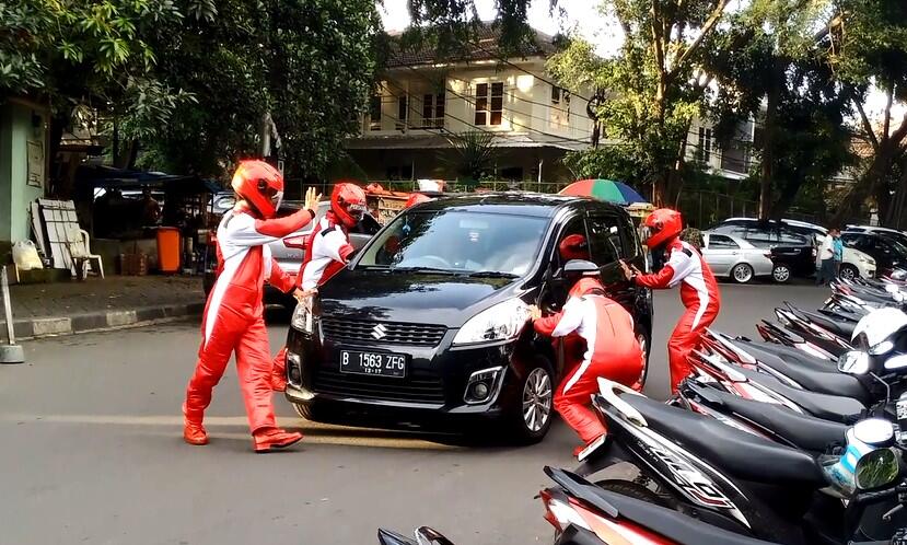 Buat agan yang suka Balapan ada Pit Stop di Bulungan gan :D