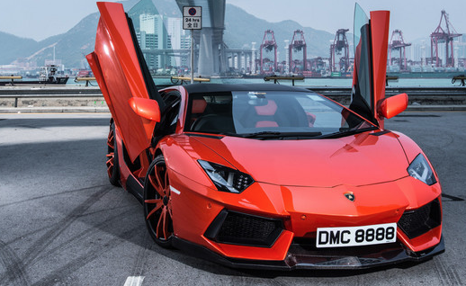 &#91;Good Job&#93; Ini Sanksi Pengemudi Lamborghini yang Ogah Pasang Nopol Depan