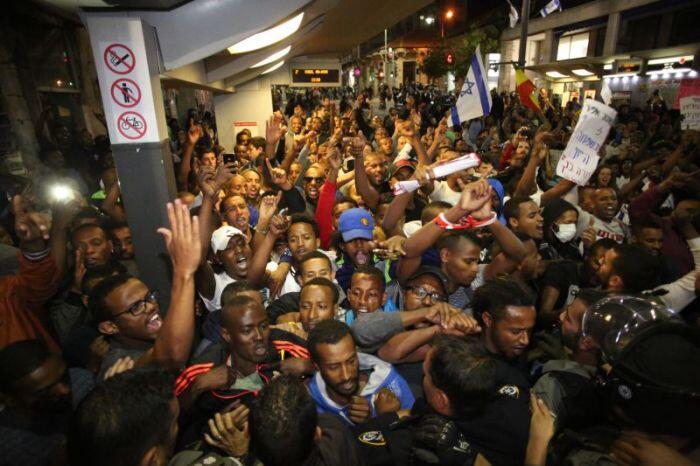 Kerusuhan Baltimore "Pindah" ke Israel