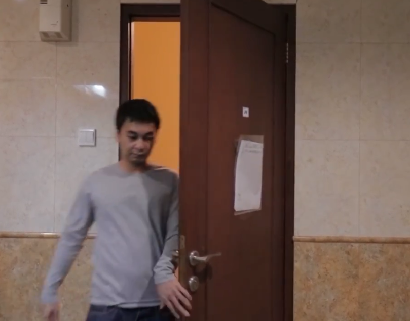 Etika Etika Memakai WC Umum