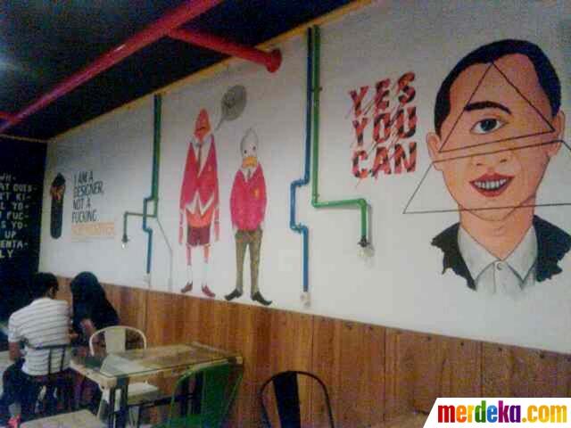 Mengintip Kafe Milik Putra Jokowi Yang Dihias Mural Illuminati