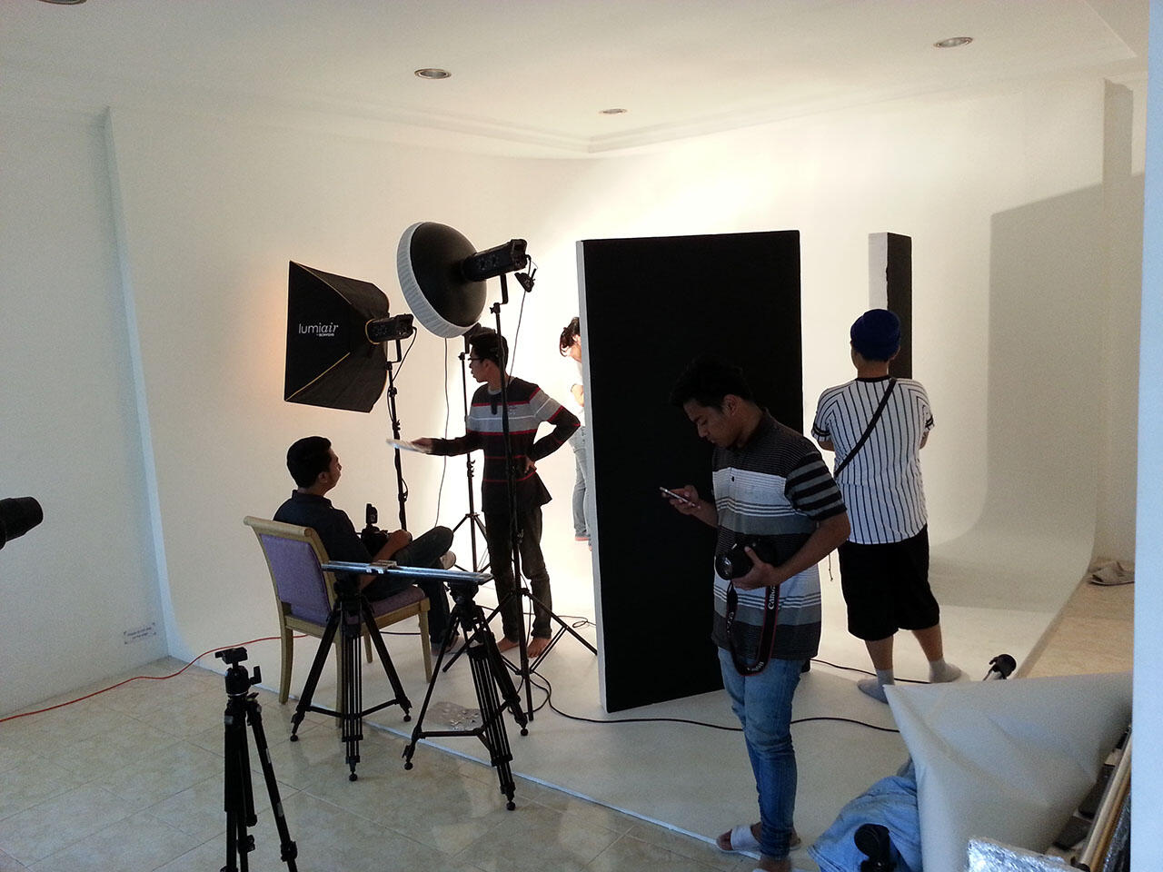 RENTAL STUDIO FOTOGRAFI JAKARTA SELATAN : FORTRESS PHOTO STUDIO
