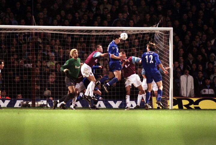 Gol-gol Penting John Terry yang Layak Dikenang 
