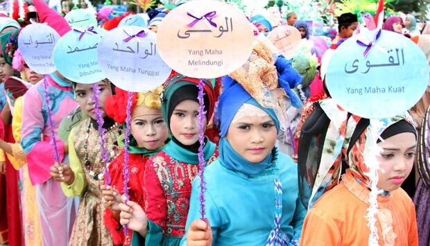 Pria-Wanita Nonmuhrim Dilarang Berboncengan di Lhokseumawe