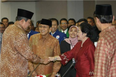 Undang Megawati ke Kongres, SBY Ingin Hubungannya Membaik..
