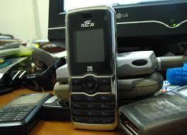 7 Tipe Orang Ketika Membeli Handphone