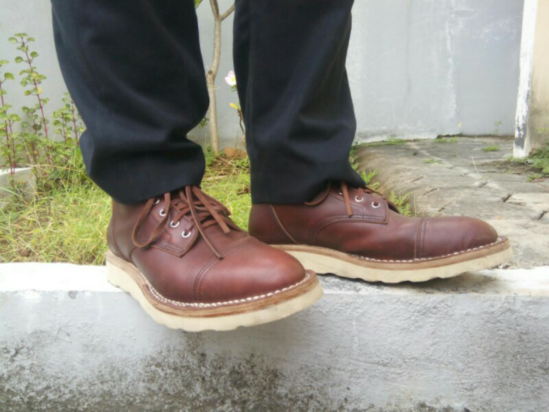 Boot local. Red Wing 9196. Alden Индиана ботинки. Red Wing Postman 101. Paraboot Michael обувь.