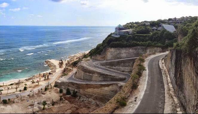 Pantai Melasti, Destinasi Obyek Pariwisata Baru di Pulau Dewata Bali