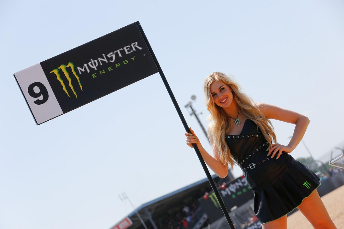 Paddock Girl MOTO GP 2015 Le Mans France
