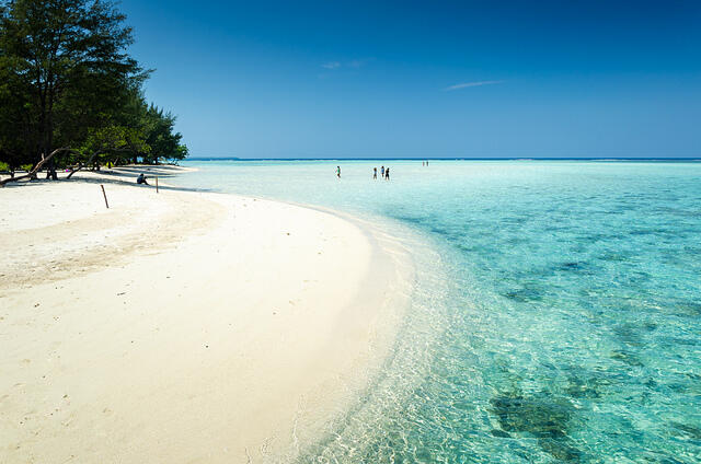 &#91;PURE sharecost&#93; Karimun Jawa 29 mei - 1 juni