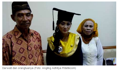 Darwati, PRT yang Lulus S-1 Cum Laude Bisa Kuliah karena 'Surprise' Majikan