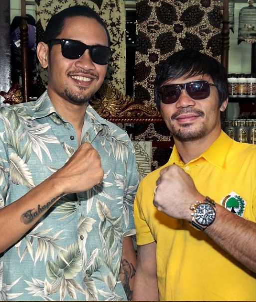 &#91;sedikit lucu&#93; Setelah Kalah Dari Mayweather, Pacman Dihajar KO oleh Chris Jhon!