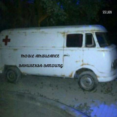 Mobil ambulance seram yang ada dibandung