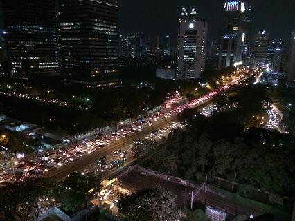 Jokowi Cabut Subsidi BBM, Outlook Indonesia Naik Jadi Positif