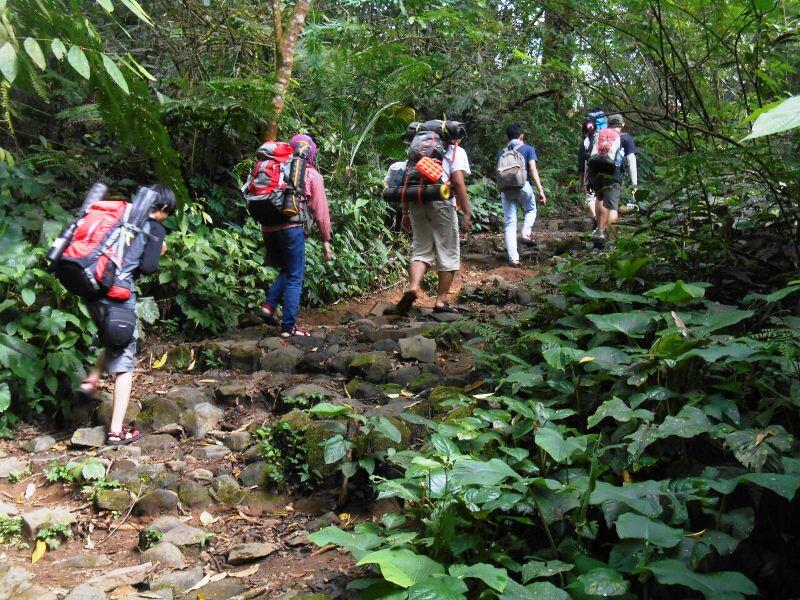 &#91;FR&#93; Jalan-jalan bareng @KasterID - Situ Gunung Sukabumi &quot;Ngecamp Asik!&quot;