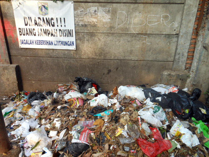 Peraturan yang paling sering dilanggar di indonesia