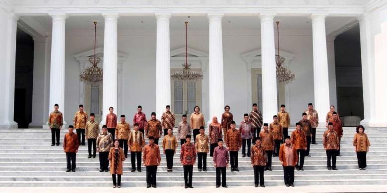 &quot;Jangan-jangan Ada yang Tidak Puas pada Jokowi, Bukan pada Menterinya&quot;