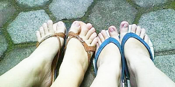 RAMALAN VERSI ANE BERDASARKAN SEPATU YANG DIPAKAI CEWEK
