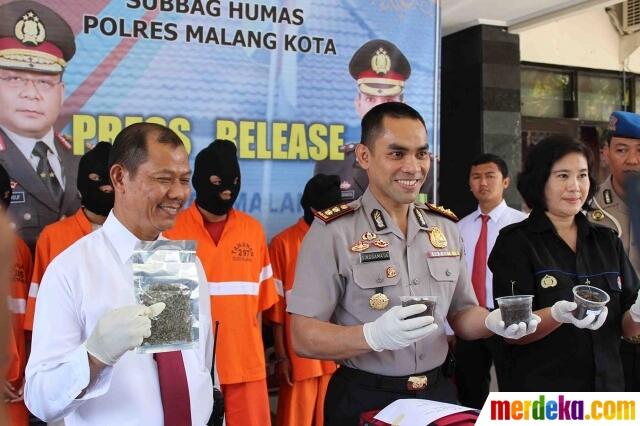 Mahasiswa di Malang Jadi Produsen Ganja, Beli Bibitnya via Online