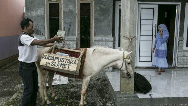 #TrenSosial : `Kuda Pustaka`, Perpustakaan Keliling Ridwan Sururi yang Mendunia