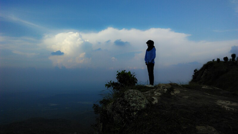 Puncak Tugu Magir Sriten Gunungkidul