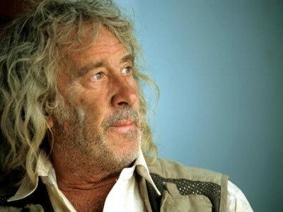 Whoa! Rumah Ini Dibuat Dari Barang Bekas Gan!!