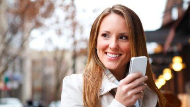 Inilah 7 Arti Smartphone bagi Cewek 