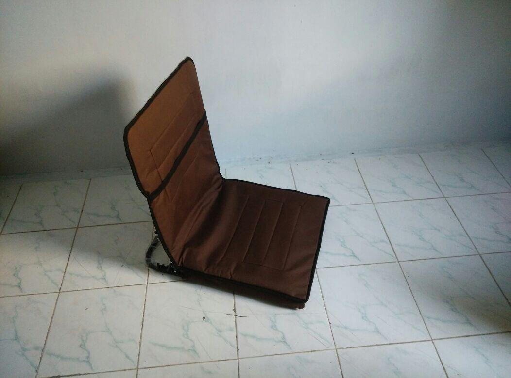Kursi Malas / Lesehan / Sendean Praktis dan Istimewa