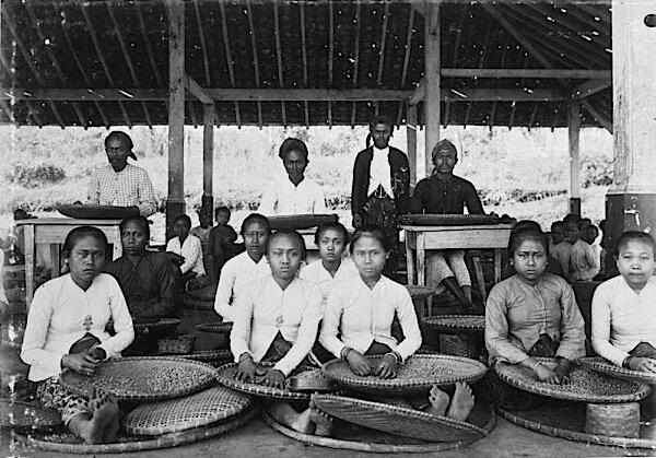 &#91;HOT&#93; SEJARAH dan ASAL MUASAL KOPI