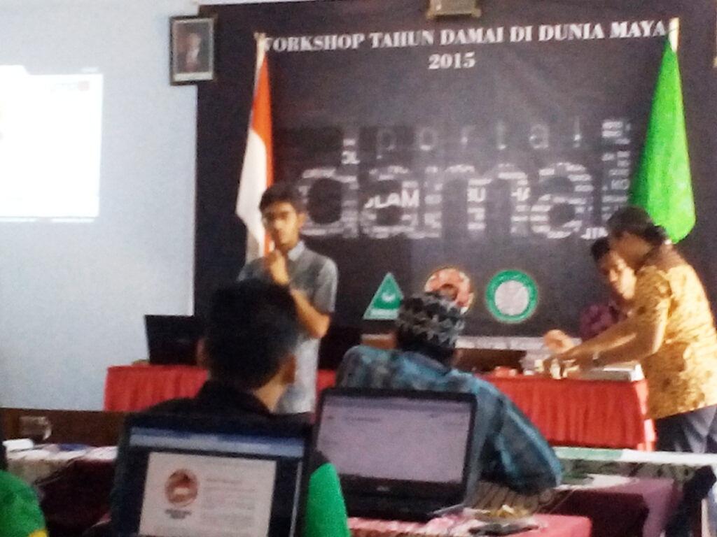 Laskar Santri Cyber Se-Karedanan Banyumas Siap Lawan Terorisme