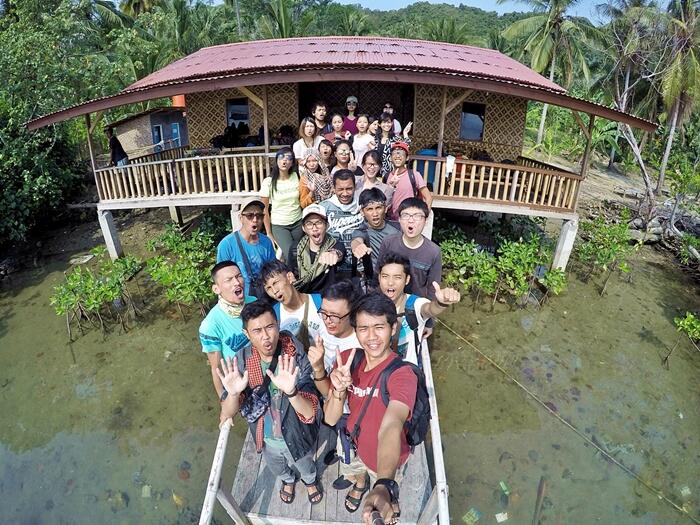 JELAJAH PULAU PAHAWANG COTTAGE AC CUMA 400 RIBU 12 - 14 JUNI 2015