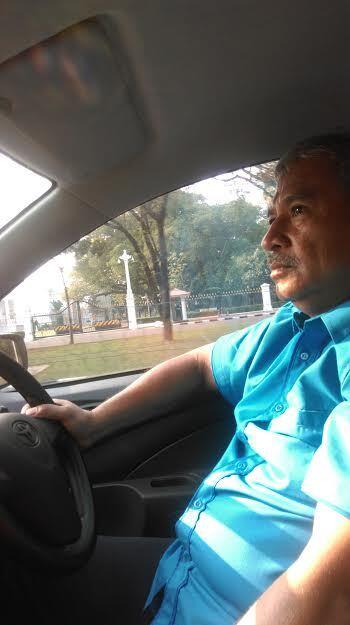 kisah Engineer lulusan jerman juga dosen S2 di UNTAR yg ikhlas jadi sopir taxi