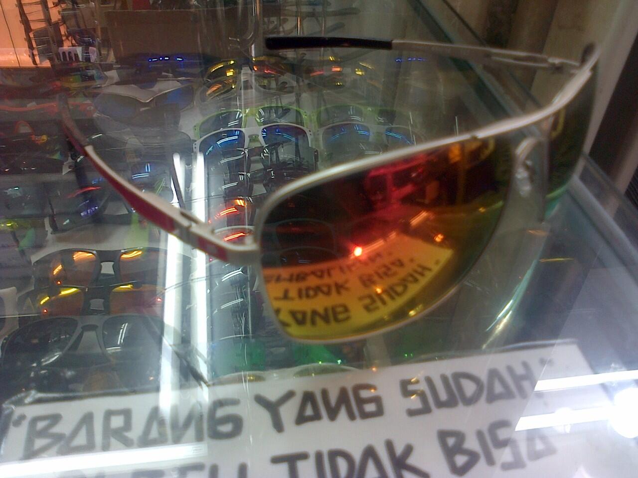 KACAMATA SUNGLASESS / FRAME OAKLEY HOLBROOK GARAGE ROCK DEVIATION MURAH