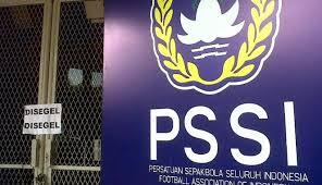 Federasi Sepakbola Indonesia Resmi Dihukum FIFA, BUBARIN PSSI!!!LOSER!!!