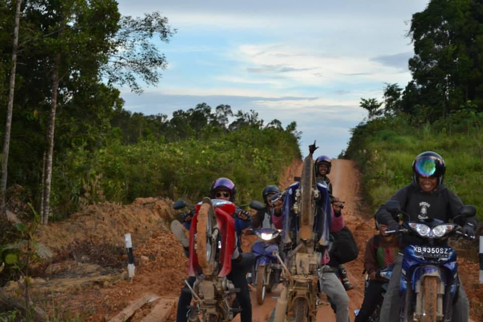 TOURING SANGGAU-BADAU-PUTUSIBAU 
