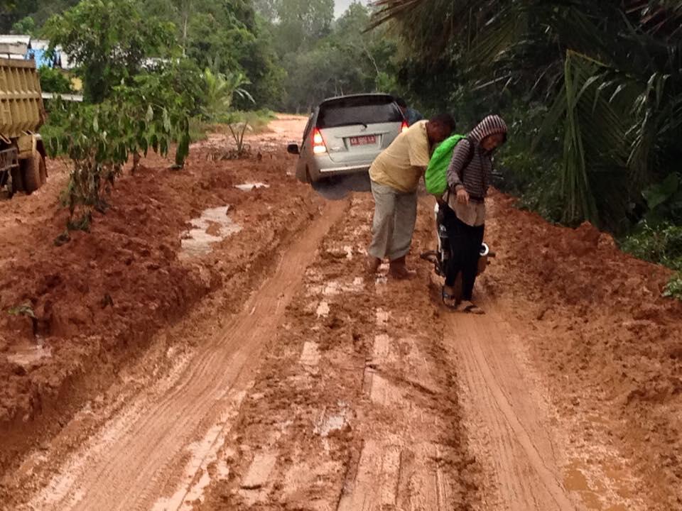 Sampai kapan jalan kami sperti ini ?