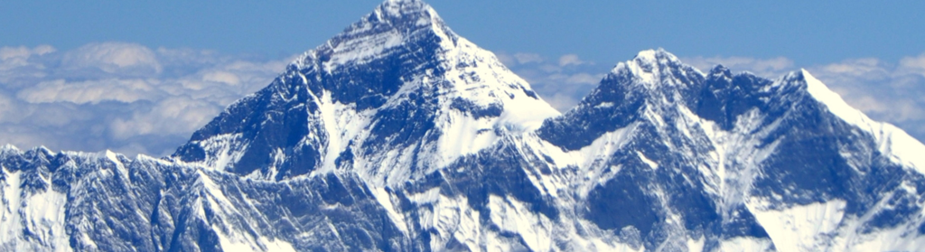 Wanita Pertama Penakluk Gunung Everest