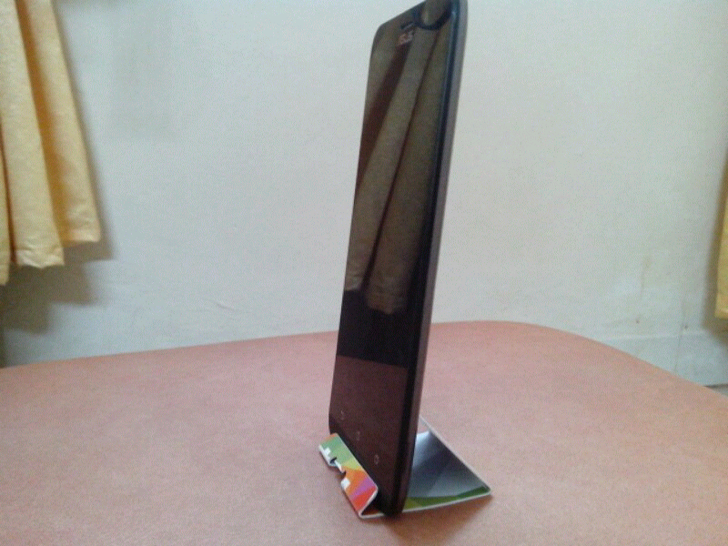 bekas tempat kartu sim